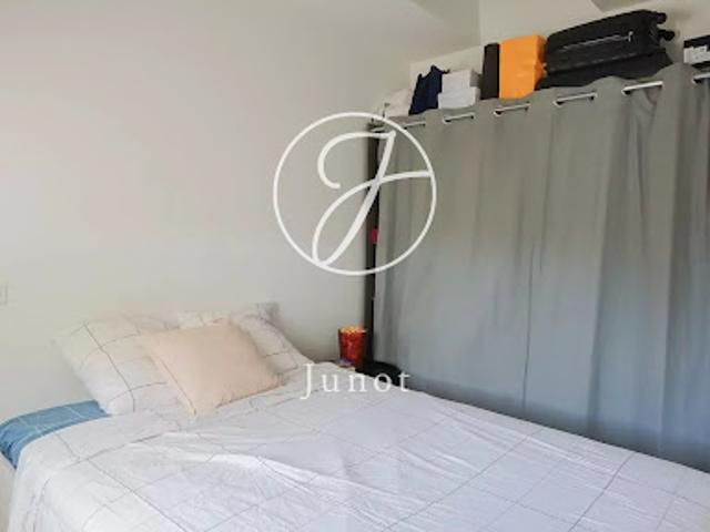 Vente Appartement 2 pièces 33.1 m2 Paris 8ème