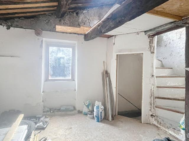 Vente Appartement 2 pièces 33 m2 Entrevaux