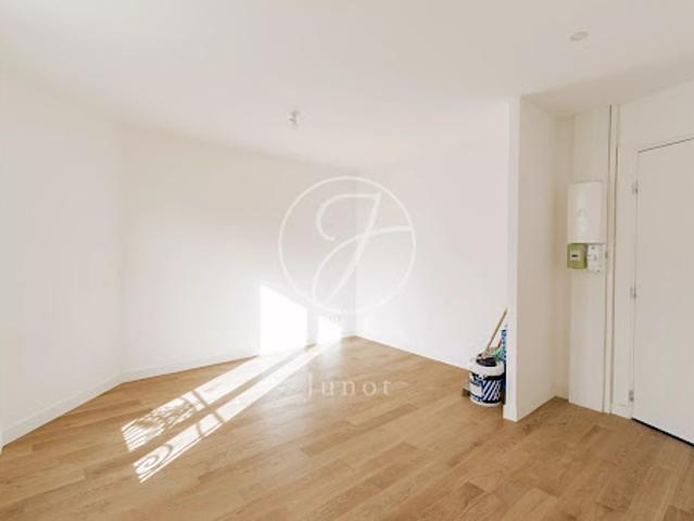 Vente Appartement 2 pièces 30.93 m2 Paris 15ème
