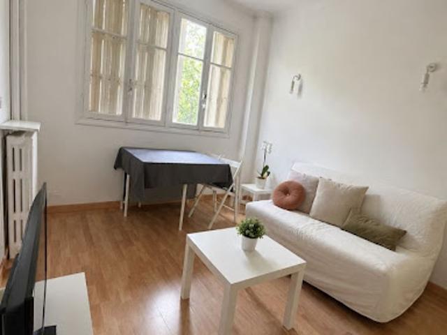 Vente Appartement 2 pièces 30 m2 La Varenne Saint Hilaire