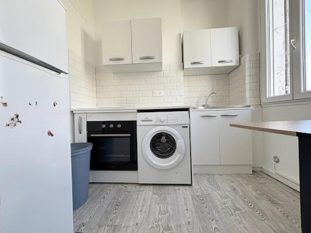Vente Appartement 2 pièces 30 m2 Marseille 5ème