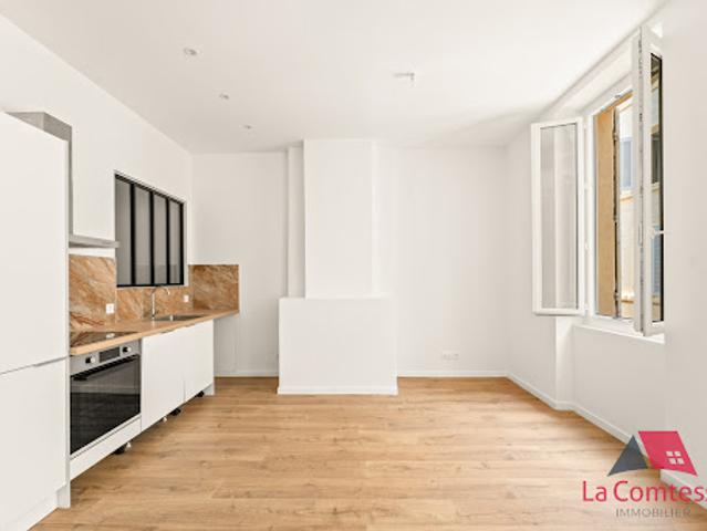 Vente Appartement 2 pièces 34.8 m2 Marseille 1er