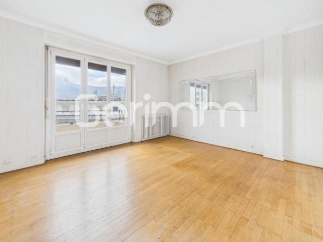 Vente Appartement 2 pièces + cuisine 62,53 m² 139 000 €