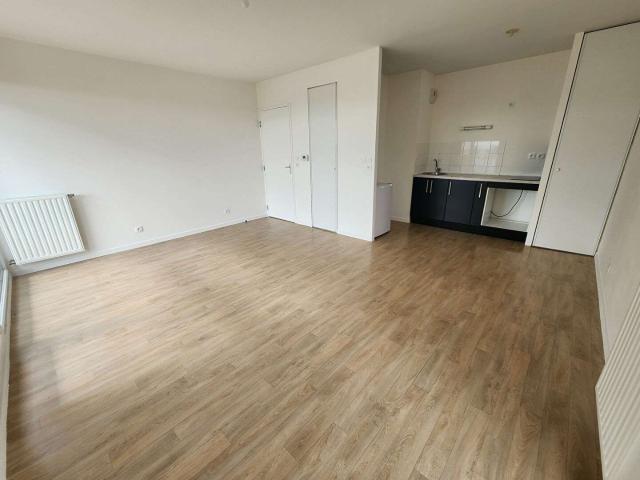 Vente appartement 2 pièces Les Ponts de Cé 49