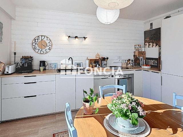 Vente appartement 2 pièces Lisieux Hauteville Jean De La Fontaine 14