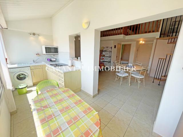Vente appartement 2 pièces + Mezzanine Sainte Maxime centre ville avec garage