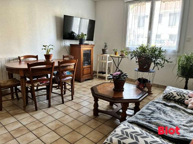 Vente appartement 2 pièces Nantes Rond Point de Paris Blanche de Castille 44