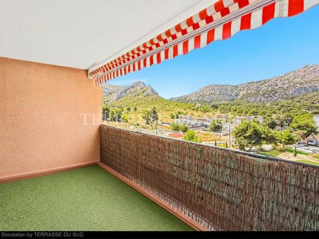 Vente Appartement 3 Pièce de 70 m2 LC avec Terrasse, en Dernier Etage Sormiou Marseille 9