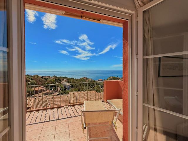 Vente appartement 3 Pièce s 57m² Théoule sur Mer