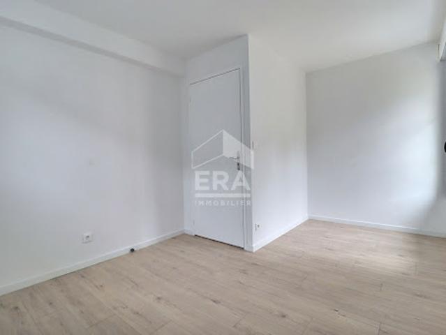Vente Appartement 3 pièces 42 m2 Etampes