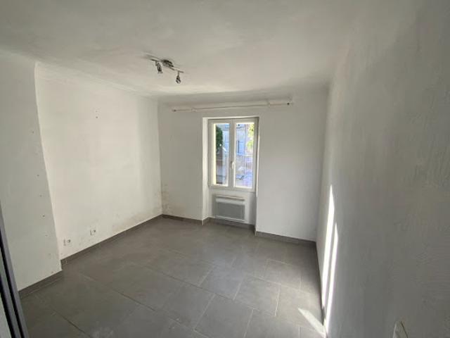Vente Appartement 3 pièces 45 m2 Carnoules