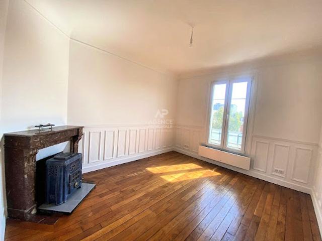 Vente Appartement 3 pièces 48.23 m2 Saint Germain en Laye