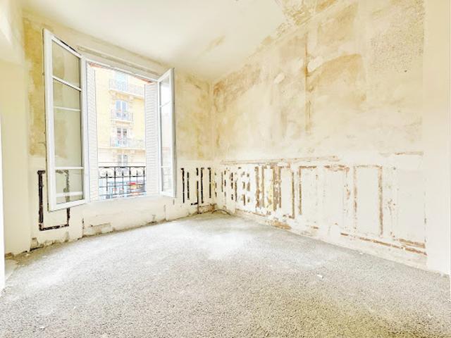 Vente Appartement 3 pièces 49.4 m2 Courbevoie