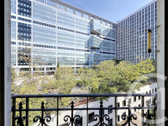 Vente Appartement 3 pièces 49.89 m2 Paris 15ème