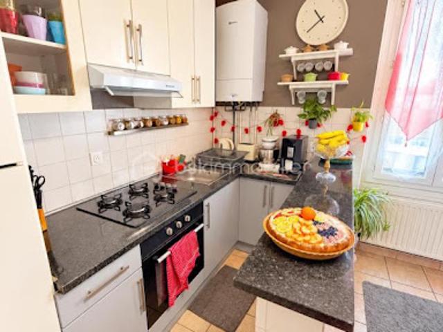 Vente Appartement 3 pièces 49.99 m2 Choisy le Roi