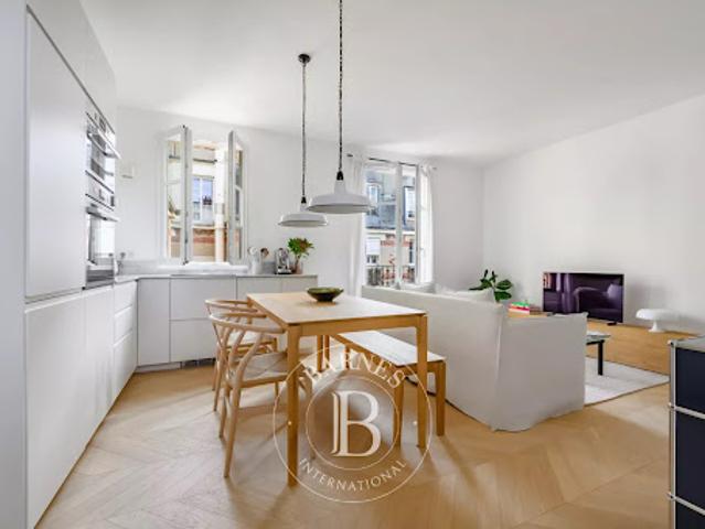 Vente Appartement 3 pièces 53.77 m2 Paris 14ème