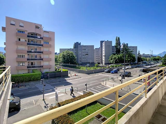 Vente Appartement 3 pièces 53.8 m2 Grenoble