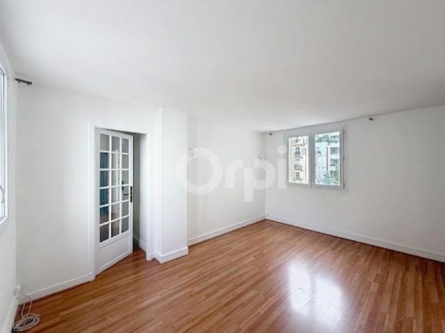 Vente Appartement 3 pièces 53.96 m2 Paris 15ème