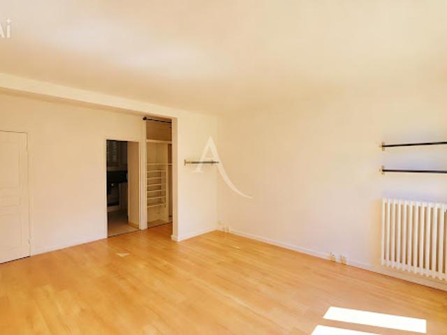 Vente Appartement 3 pièces 53.14 m2 Chatou