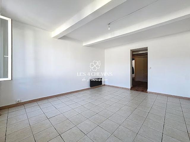 Vente Appartement 3 pièces 53.25 m2 Trets
