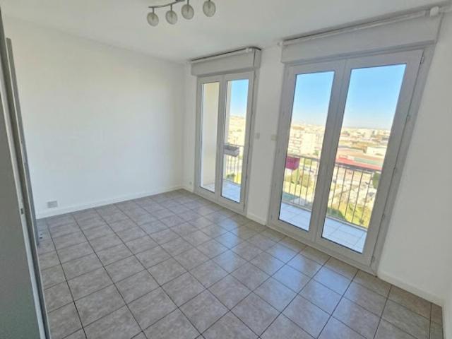 Vente Appartement 3 pièces 53 m2 Marseille 10ème