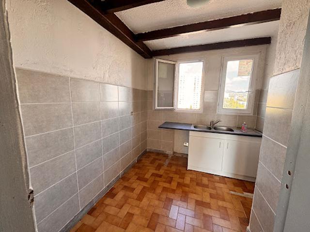 Vente Appartement 3 pièces 53 m2 Marseille 14ème