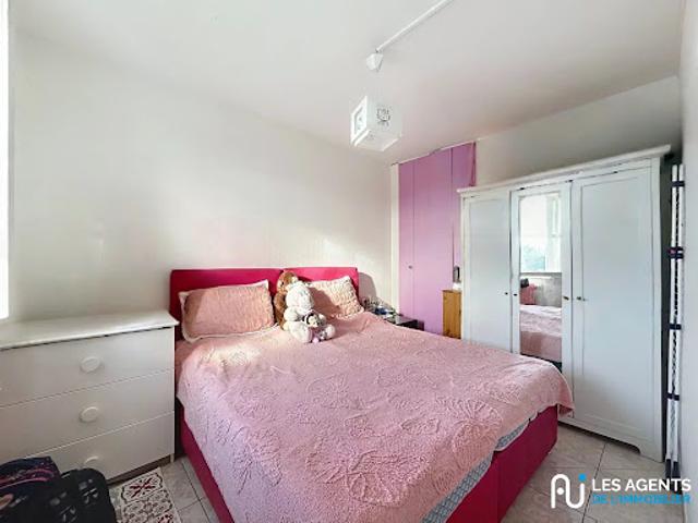 Vente Appartement 3 pièces 53 m2 Saint Jean de la Ruelle