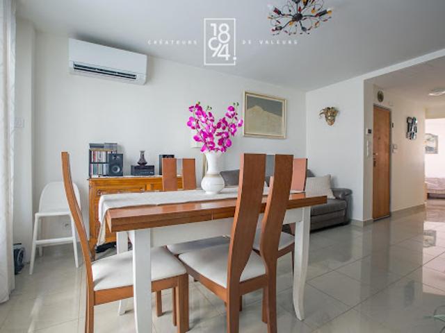 Vente Appartement 3 pièces 50 m2 Marseille 8ème