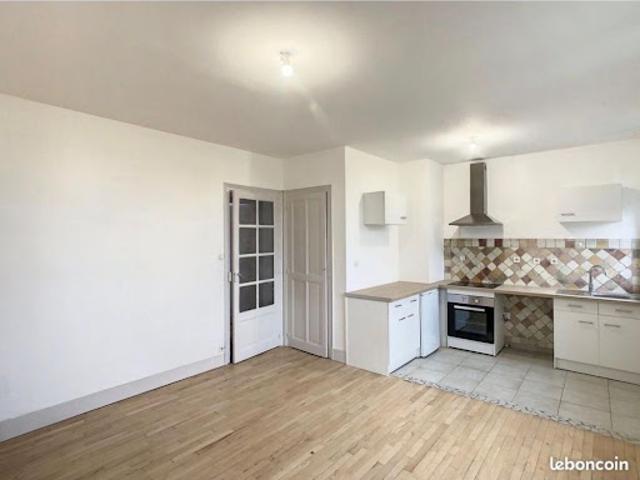 Vente Appartement 3 pièces 50 m2 Montluçon