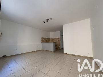 Vente Appartement 3 pièces 51 m2 Aramon