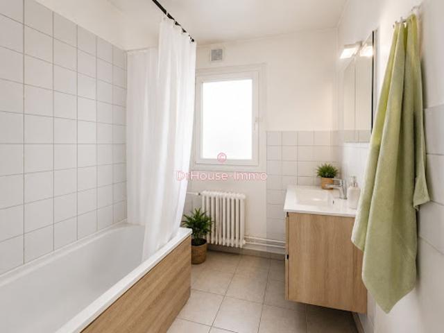 Vente Appartement 3 pièces 51 m2 Clichy sous Bois