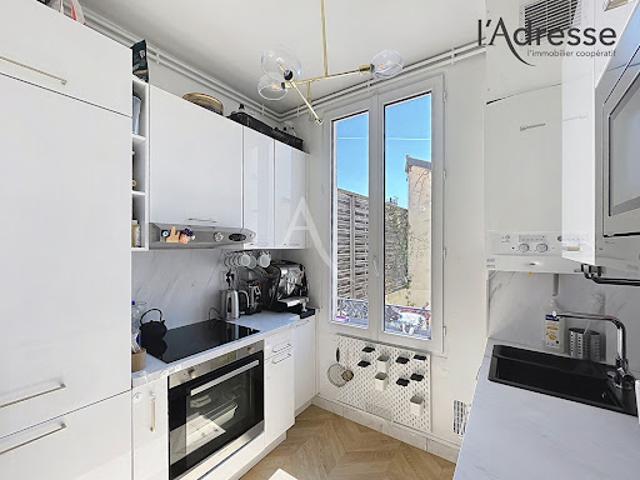 Vente Appartement 3 pièces 52.26 m2 Suresnes