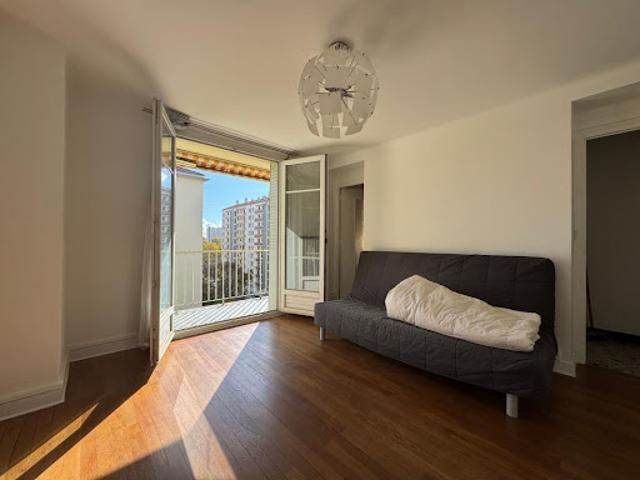 Vente Appartement 3 pièces 52.37 m2 Lyon 8ème