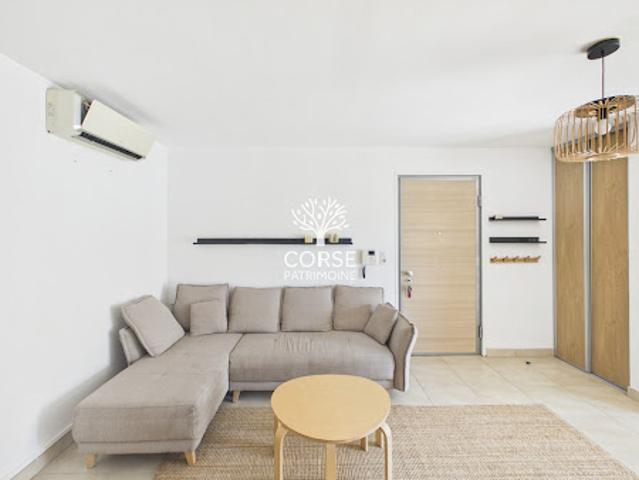 Vente Appartement 3 pièces 52 m2 Porto Vecchio