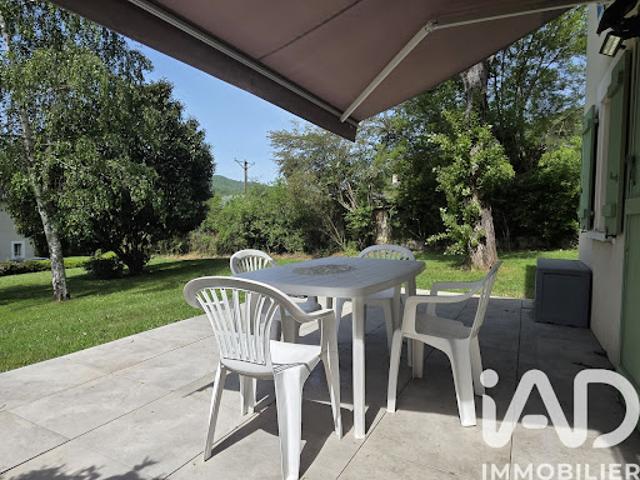 Vente Appartement 3 pièces 52 m2 Saint Geniez d'Olt