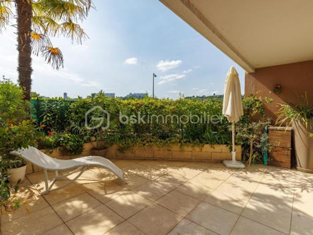 Vente Appartement 3 pièces 57.71 m2 Lyon 4ème