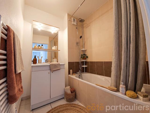Vente Appartement 3 pièces 57.77 m2 Luc la Primaube