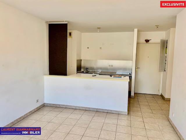 Vente Appartement 3 pièces 57.8 m2 Marseille 5ème
