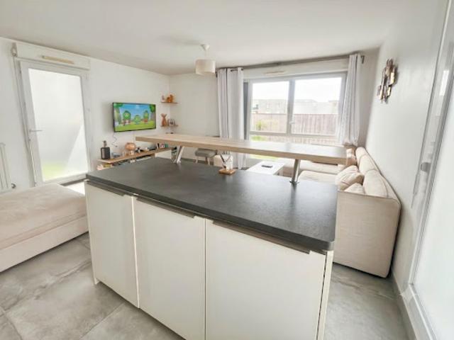 Vente Appartement 3 pièces 57.8 m2 Cergy