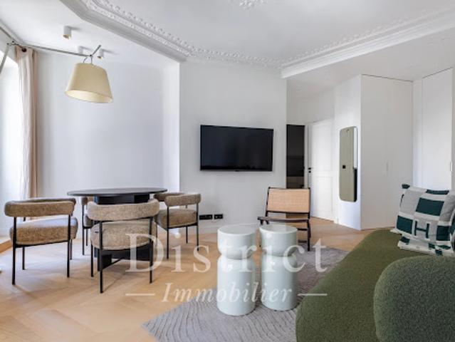 Vente Appartement 3 pièces 57 m2 Paris 18ème