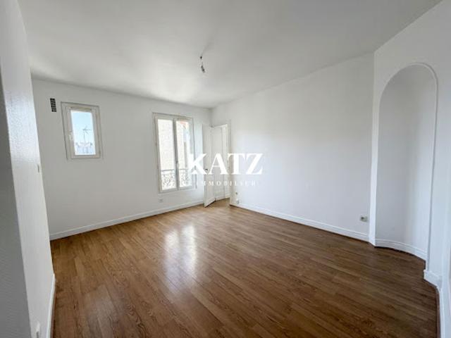Vente Appartement 3 pièces 54.73 m2 Paris 20ème