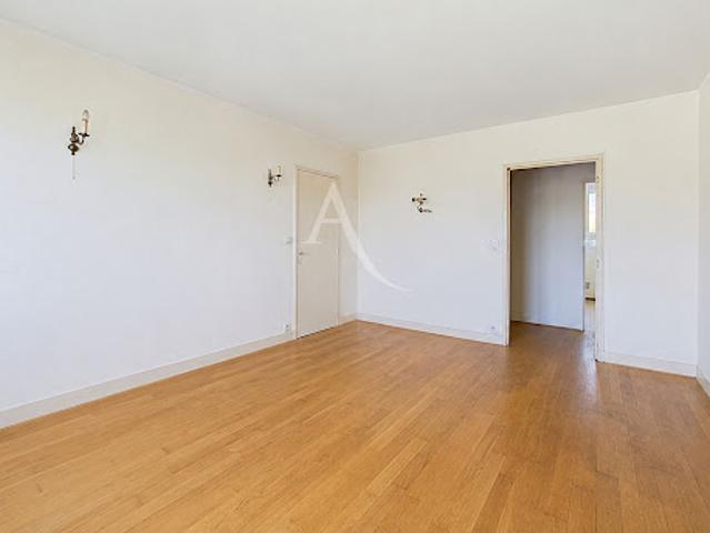 Vente Appartement 3 pièces 54.97 m2 Saint Germain en Laye