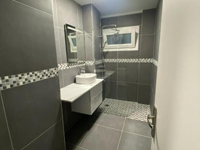 Vente Appartement 3 pièces 54 m2 Vaulx en Velin