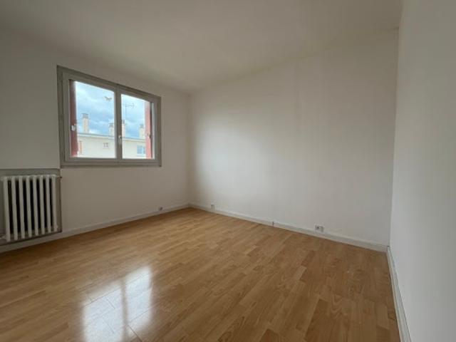 Vente Appartement 3 pièces 54 m2 Les Clayes sous Bois