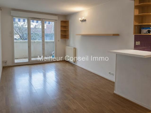Vente Appartement 3 pièces 55 m2 Le Blanc Mesnil
