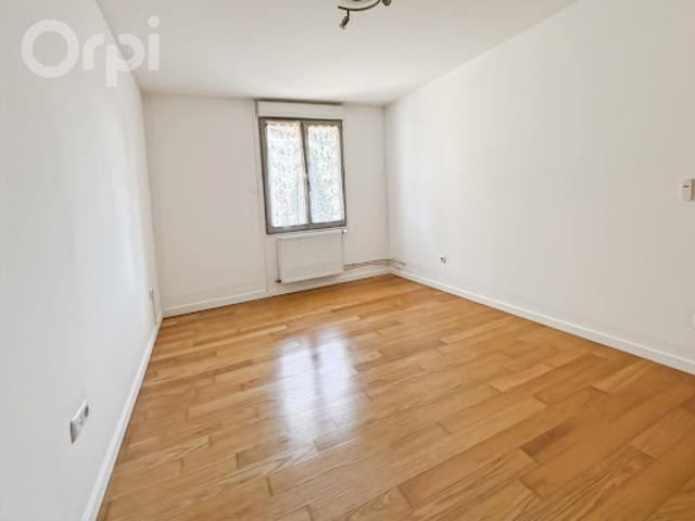 Vente Appartement 3 pièces 55 m2 Moussy le Neuf