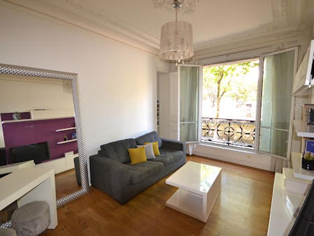 Vente Appartement 3 pièces 56.5 m2 Paris 9ème