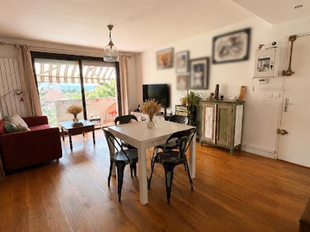 Vente Appartement 3 pièces 56 m2 Vitrolles