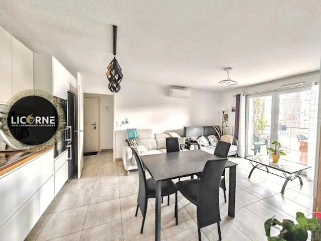 Vente Appartement 3 pièces 56 m2 Vitrolles