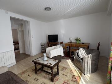 Vente Appartement 3 pièces 56 m2 Saint Sauveur sur Tinée